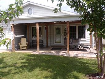 4017 Central Lane