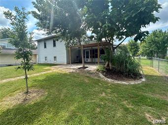 4017 Central Lane