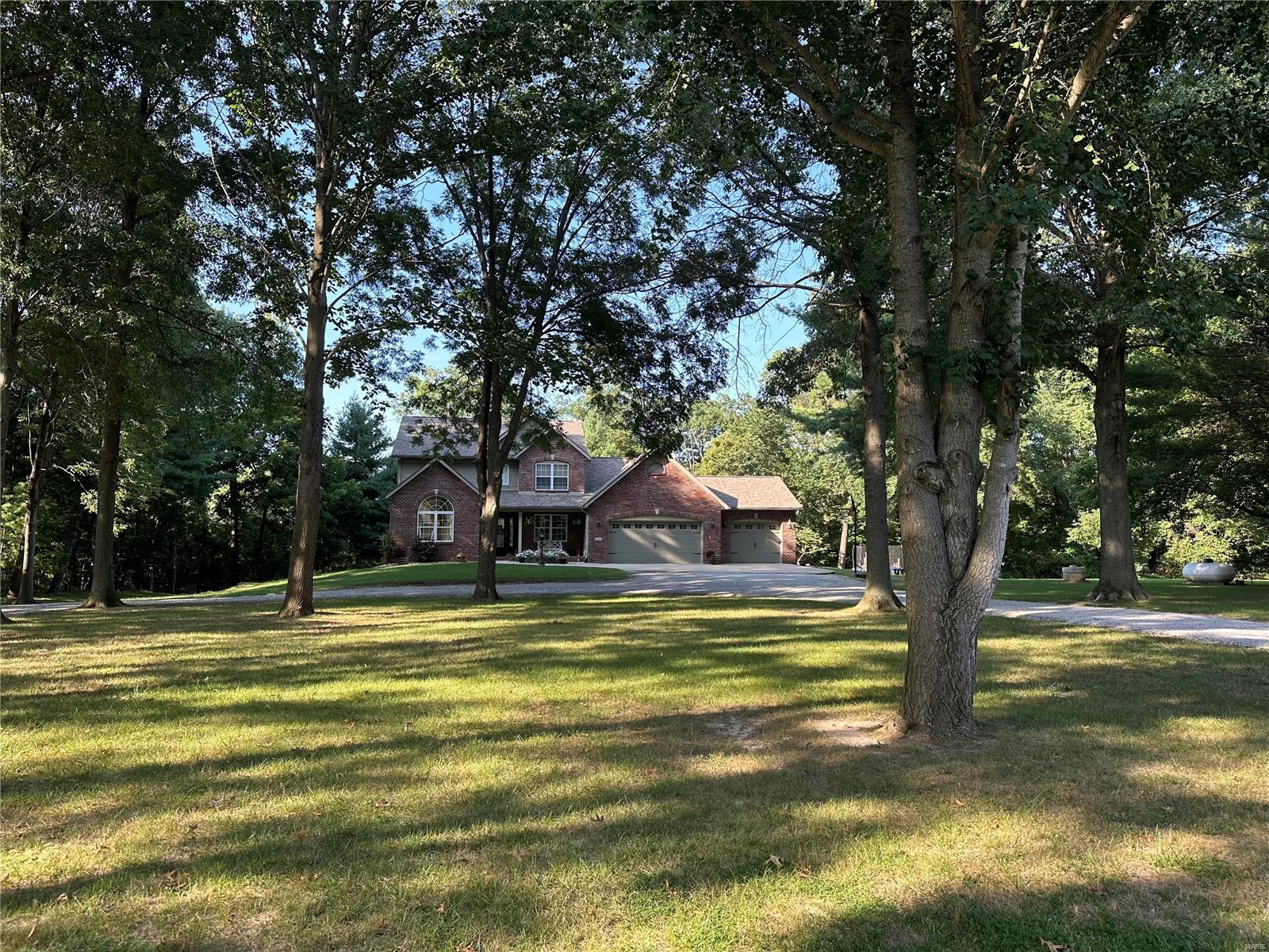 8537 Greenbriar