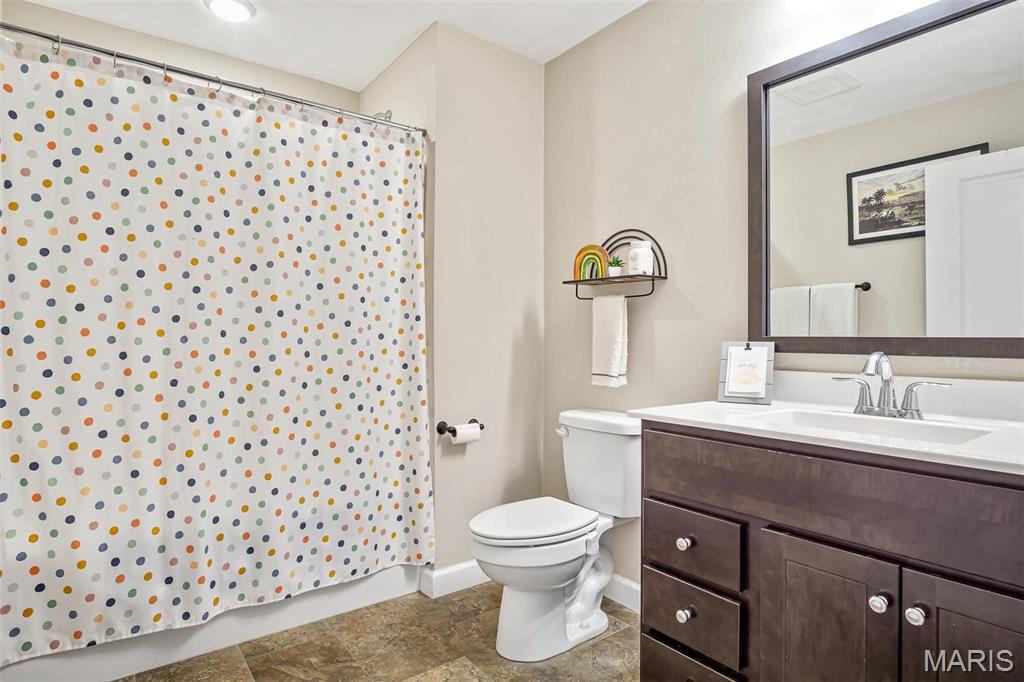 1530 Orchard Lakes Circle