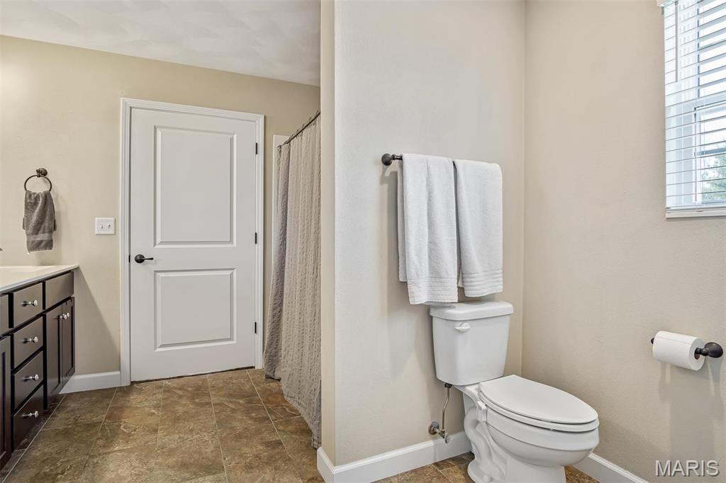 1530 Orchard Lakes Circle