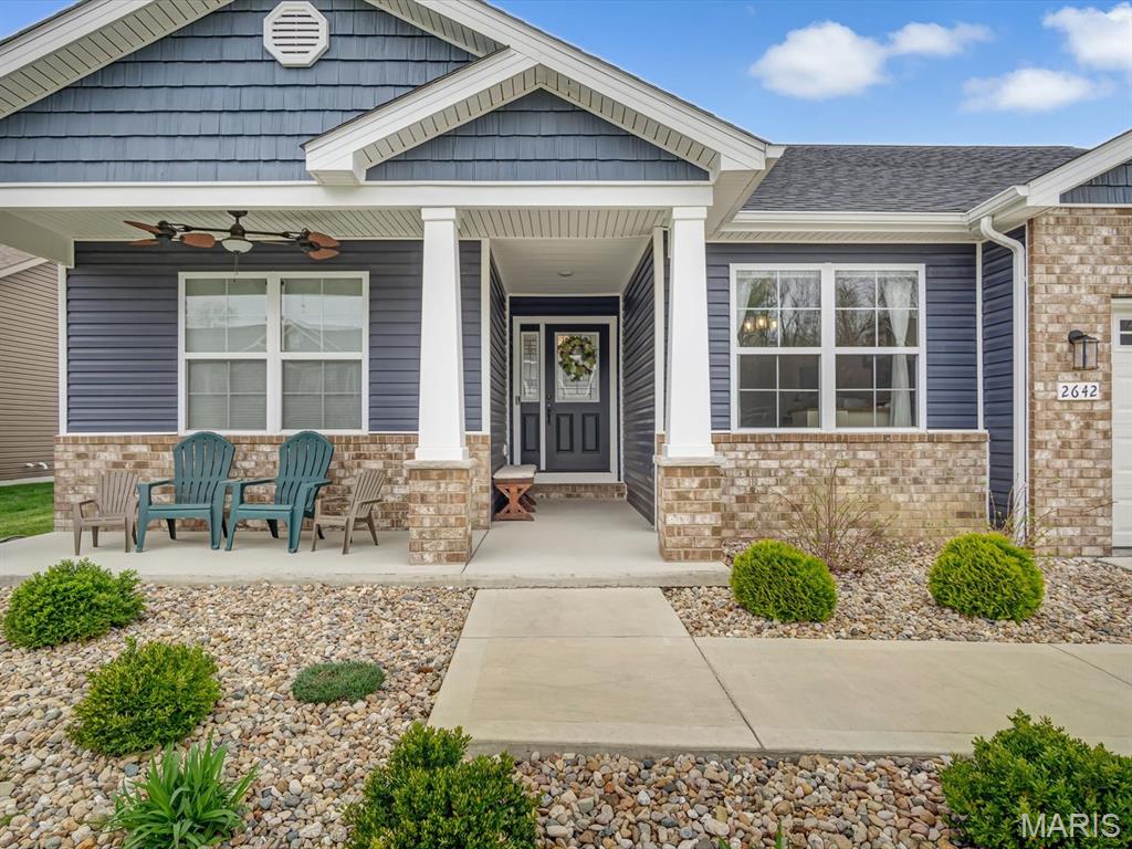 2642 London Lane