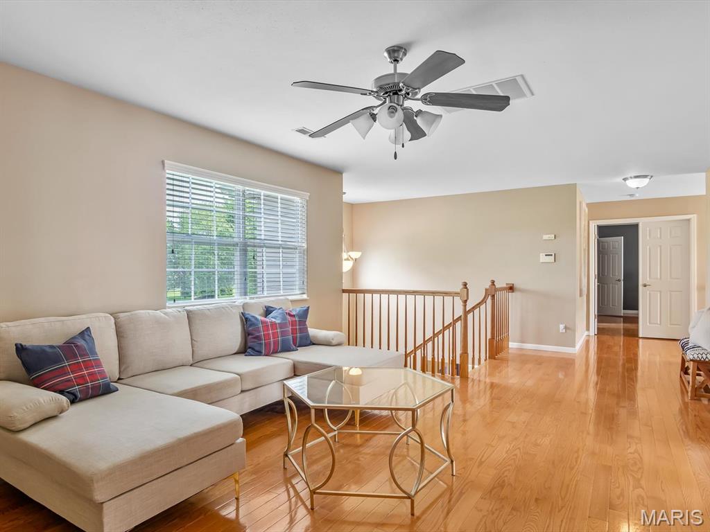 1011 Lyonshall Boulevard