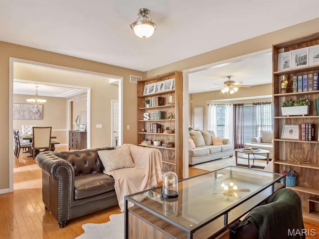 1011 Lyonshall Boulevard