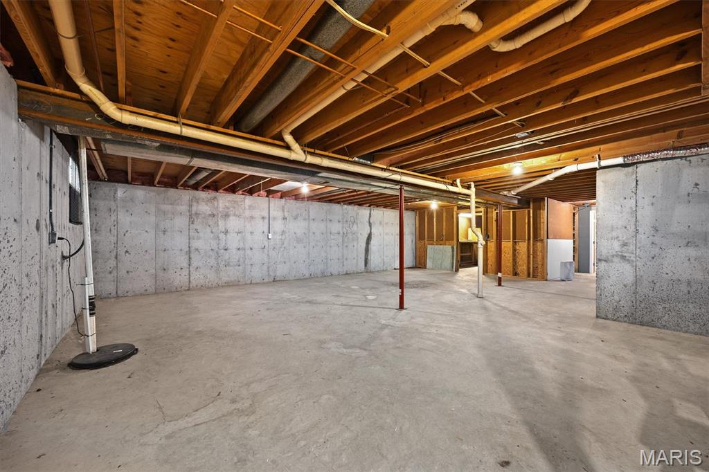 3216 Eastridge Drive