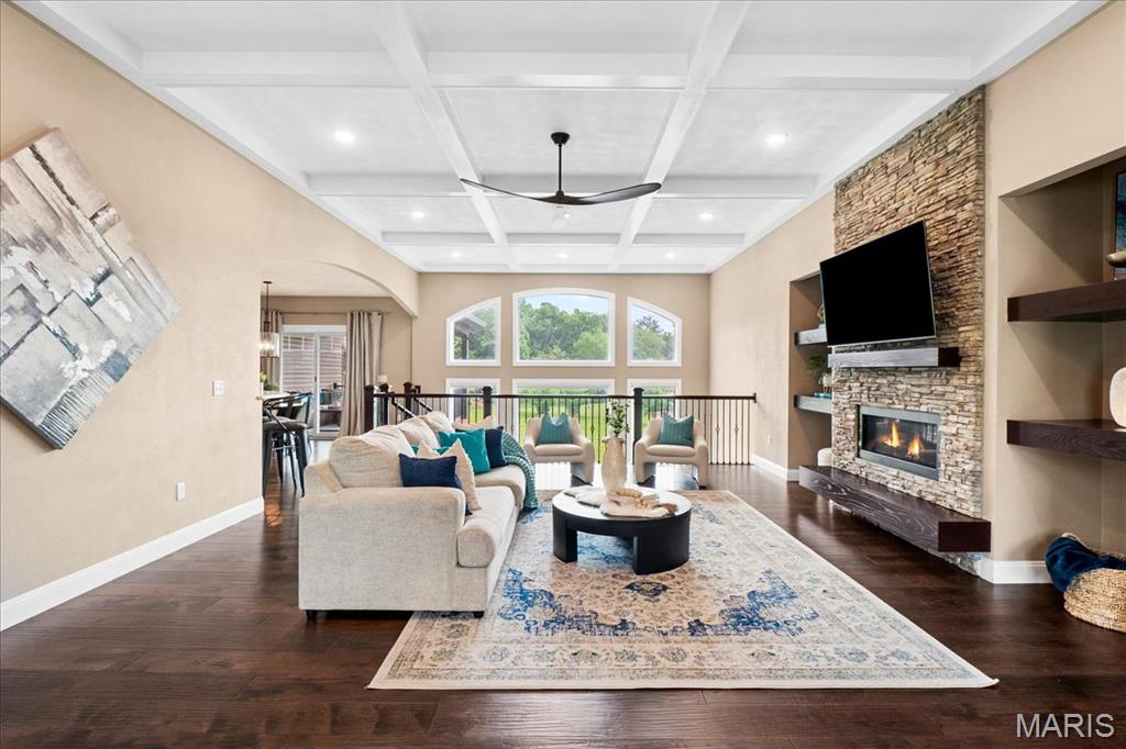 1906 Windcrest Drive