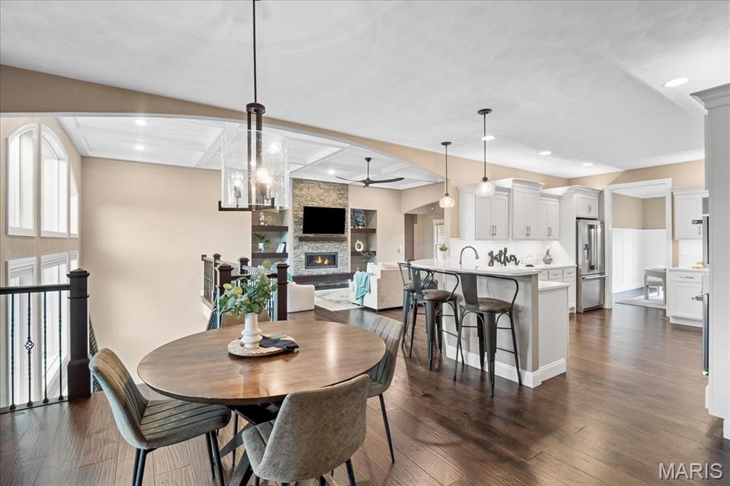 1906 Windcrest Drive