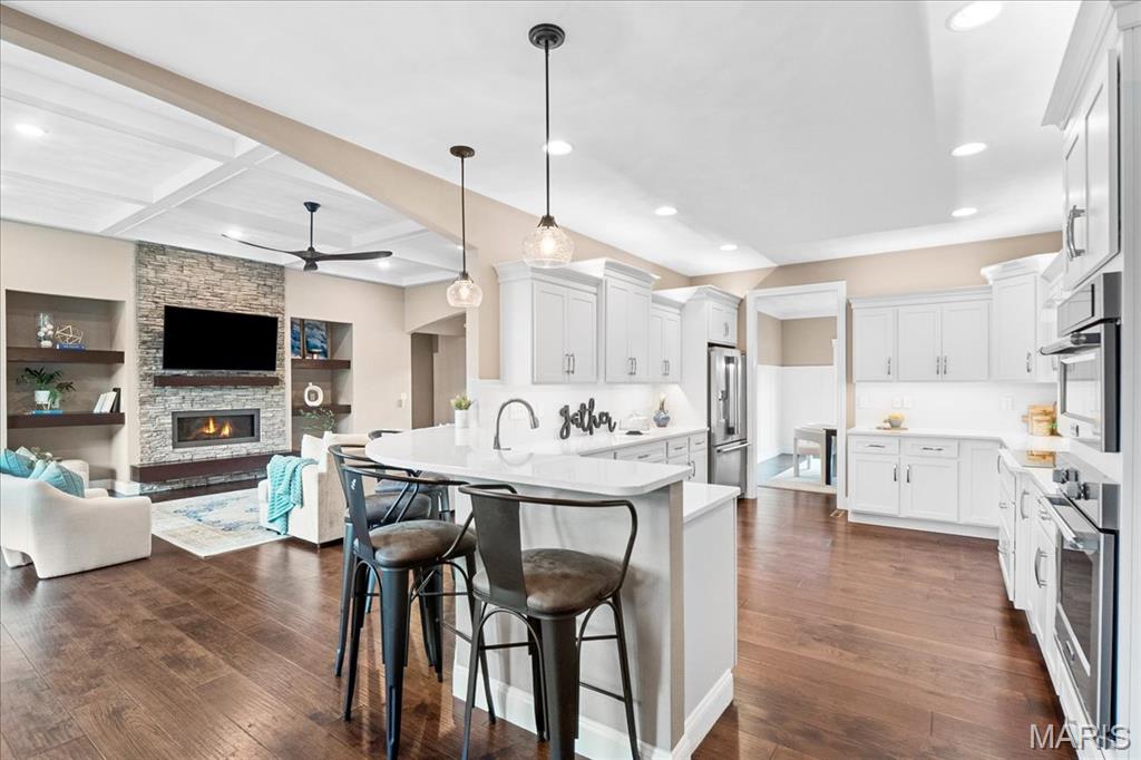 1906 Windcrest Drive