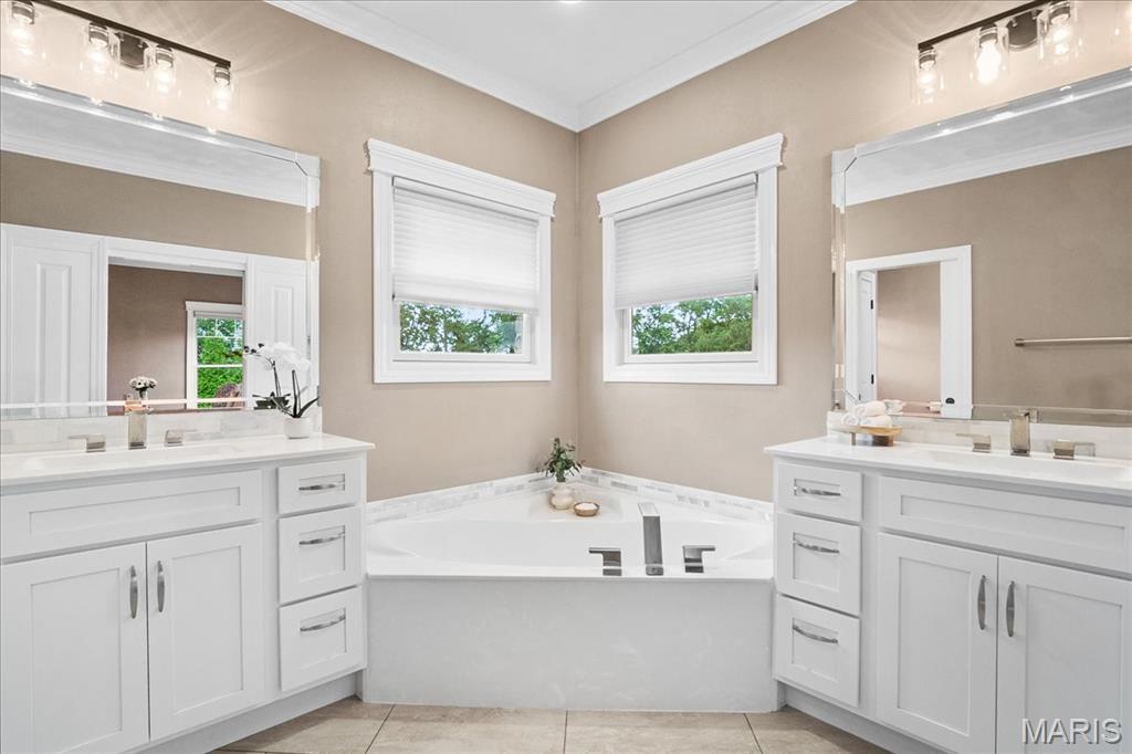 1906 Windcrest Drive