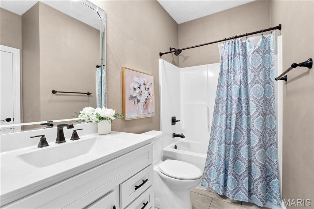 1906 Windcrest Drive