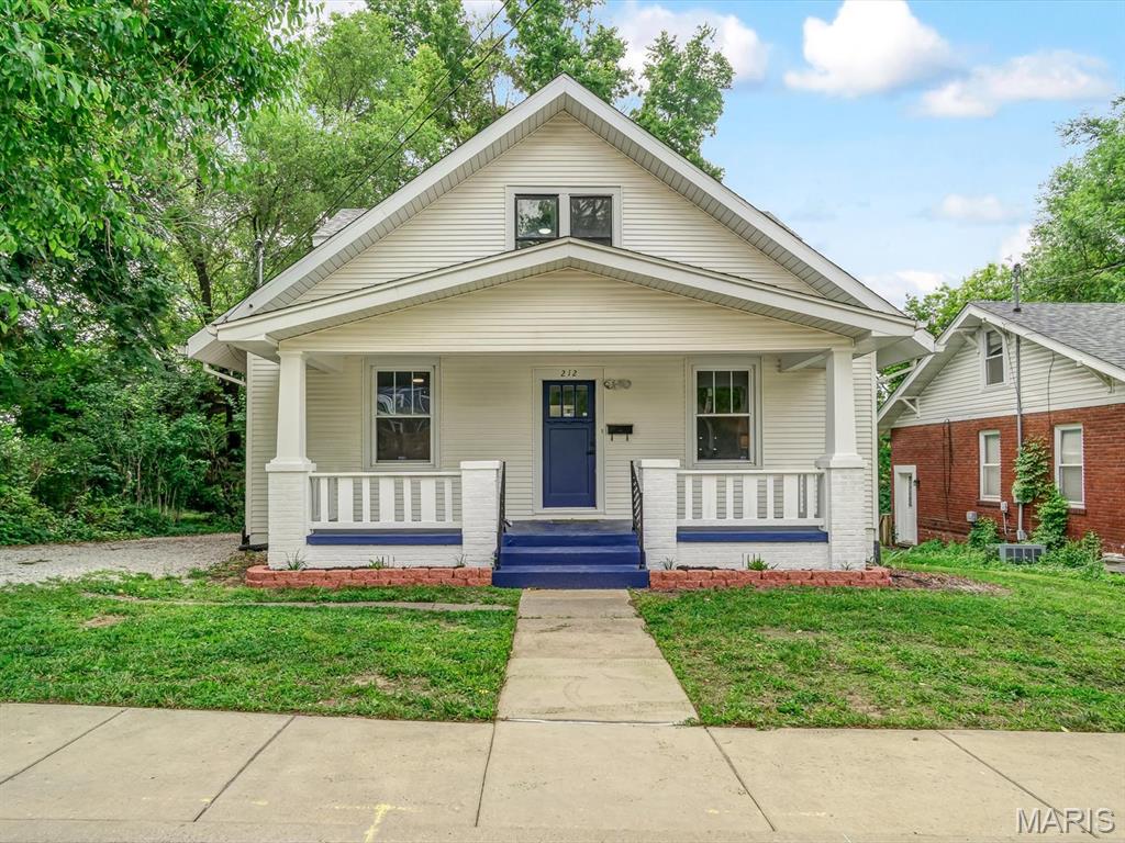 212 W Union Street