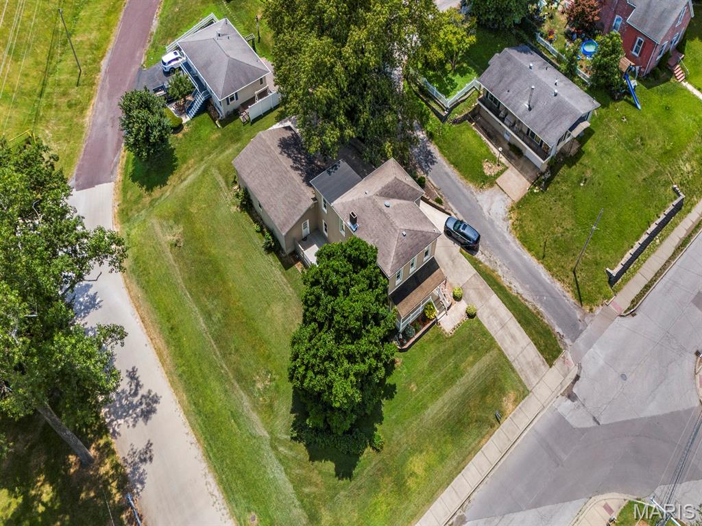220 W Cleveland Avenue