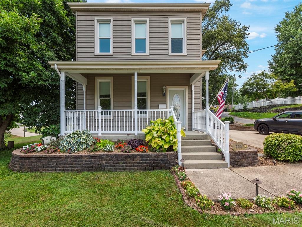 220 W Cleveland Avenue