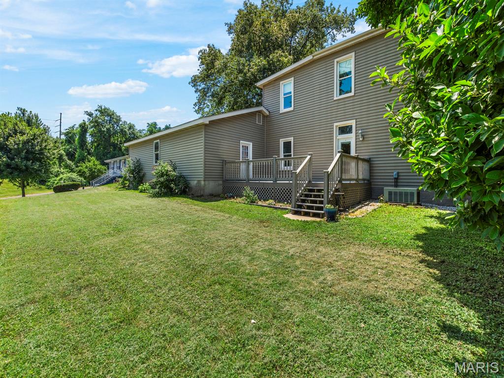 220 W Cleveland Avenue