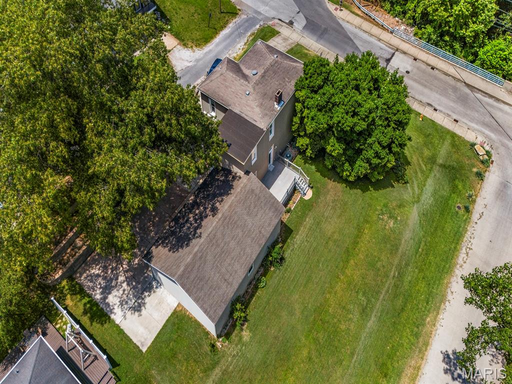 220 W Cleveland Avenue