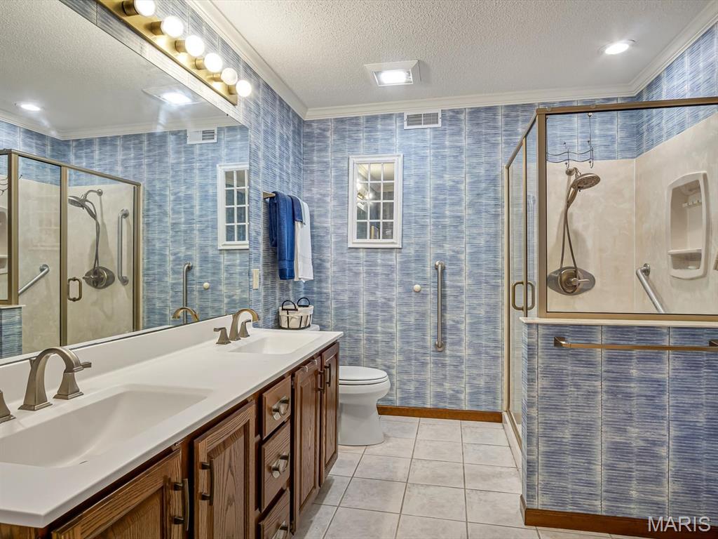 633 Springwood Drive