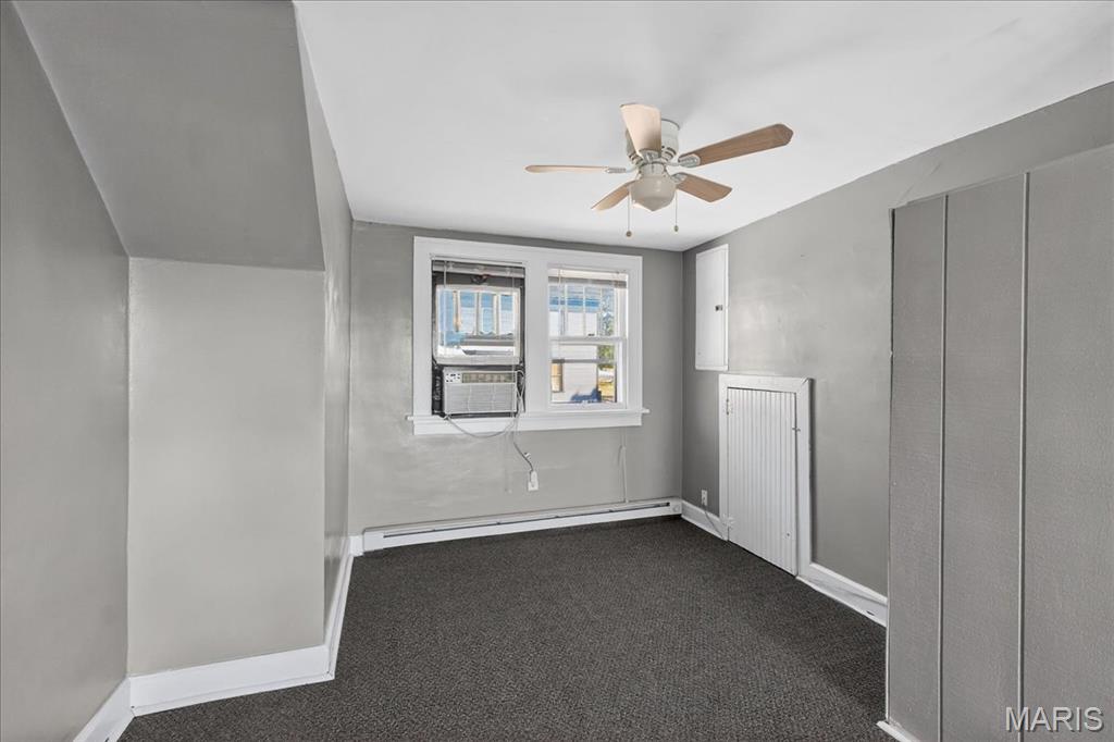 221 Lebanon Avenue