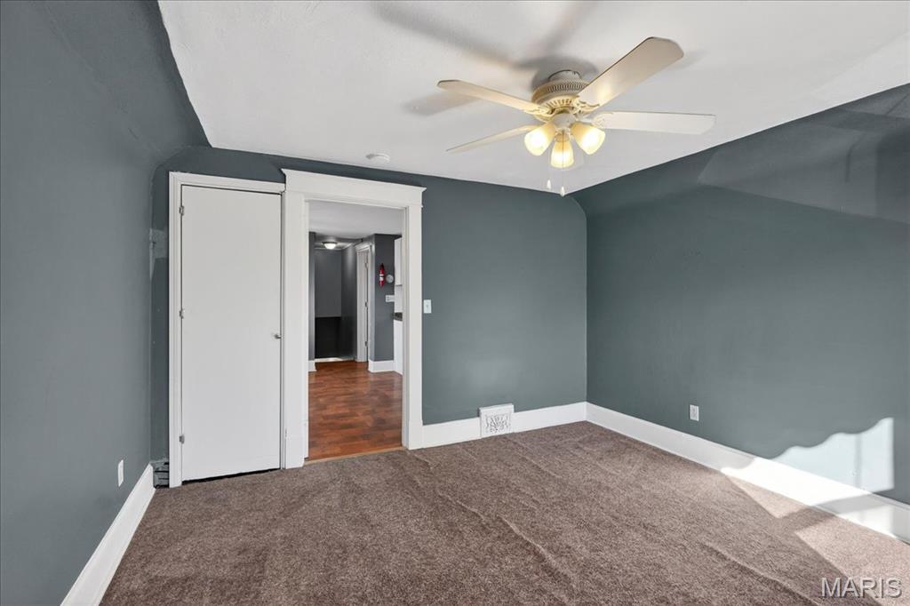 221 Lebanon Avenue