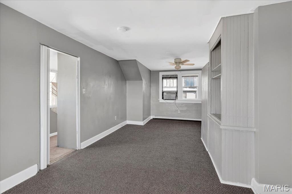 221 Lebanon Avenue