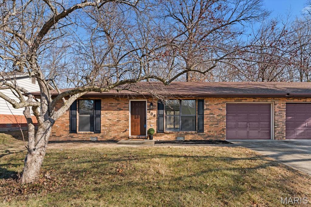 108 Christine Boulevard
