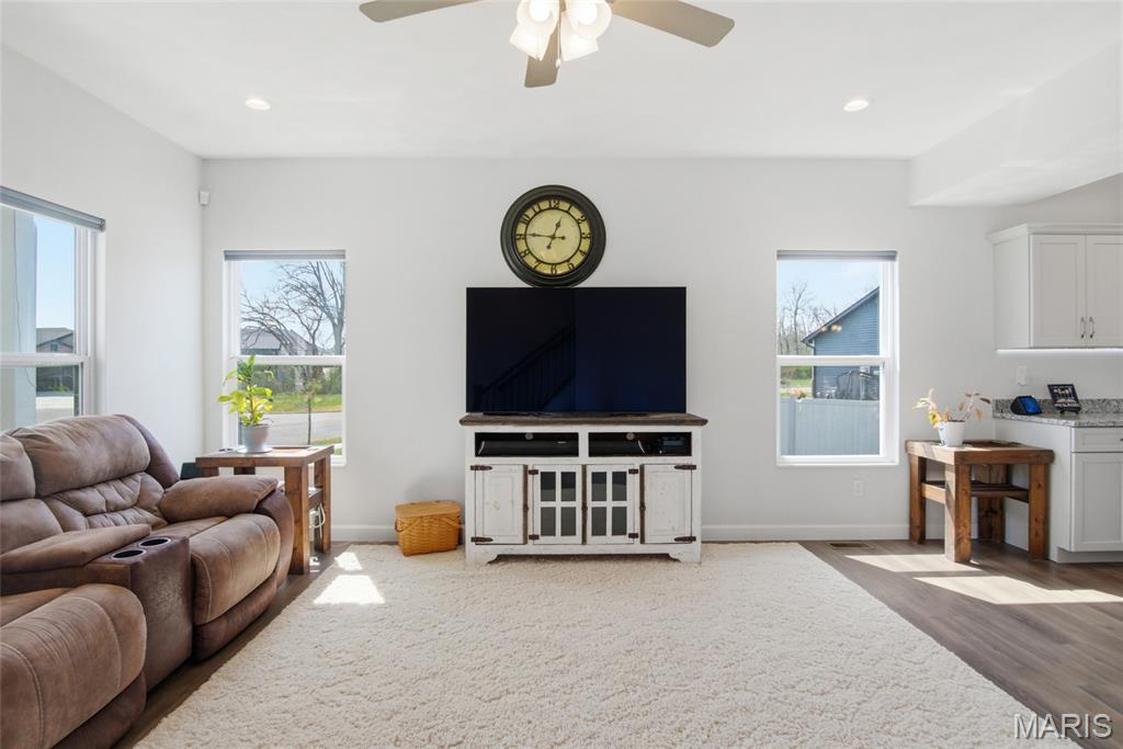 1232 Winding Oaks Lane