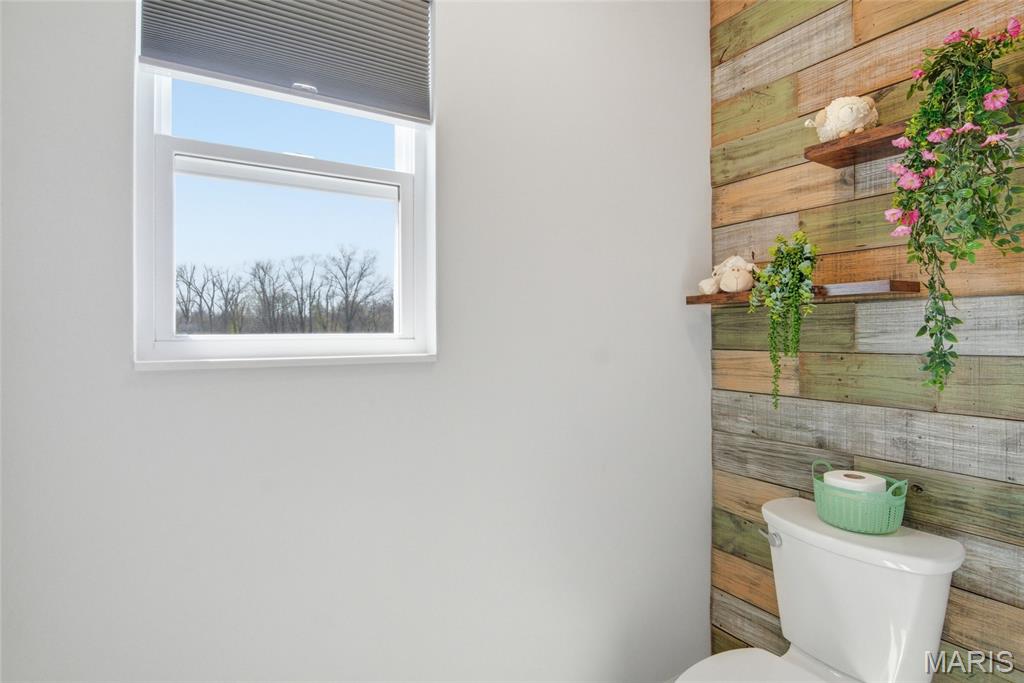 1232 Winding Oaks Lane