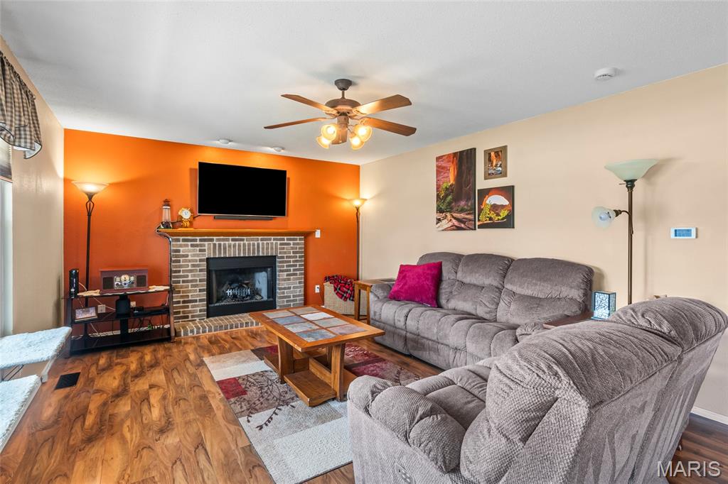 1129 Maclean Drive