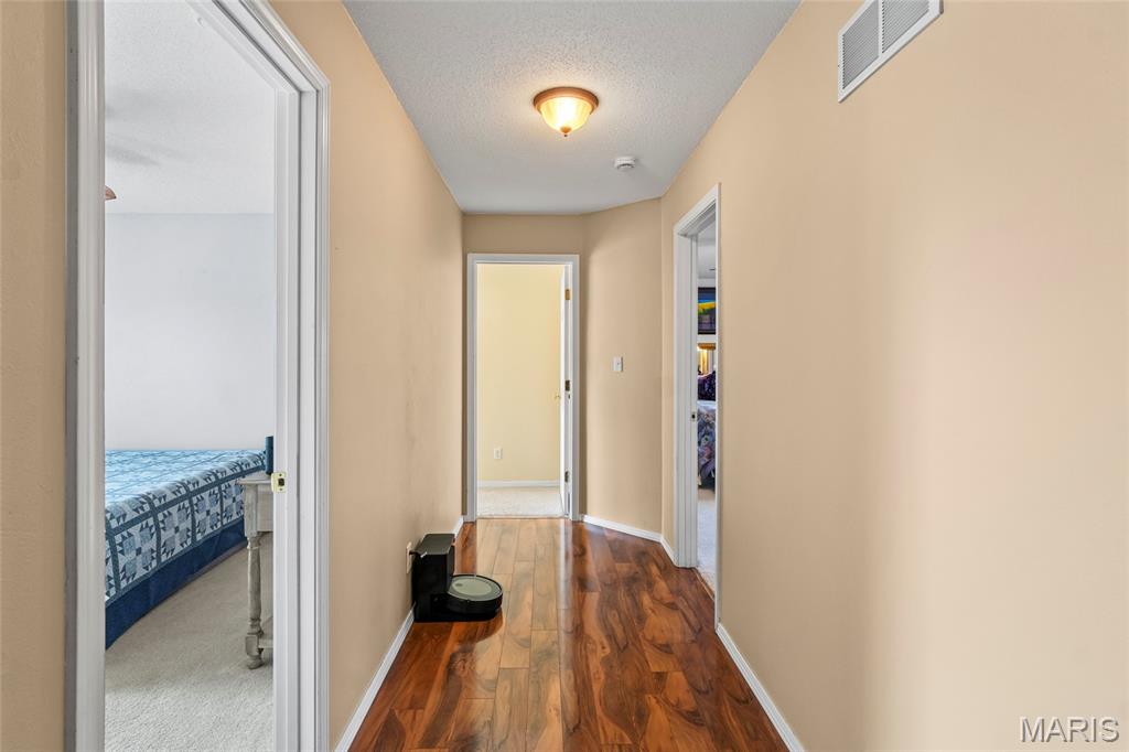 1129 Maclean Drive