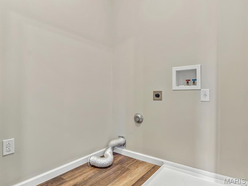 863 Harbor Woods Drive