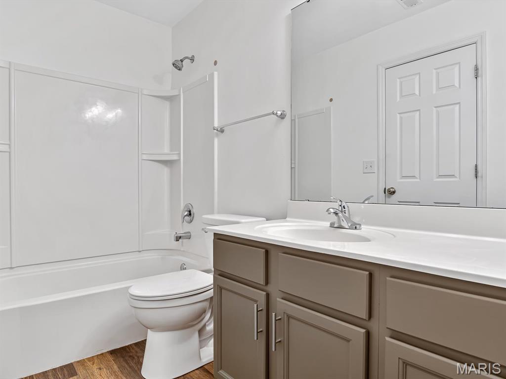 863 Harbor Woods Drive