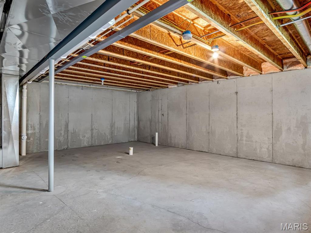 863 Harbor Woods Drive