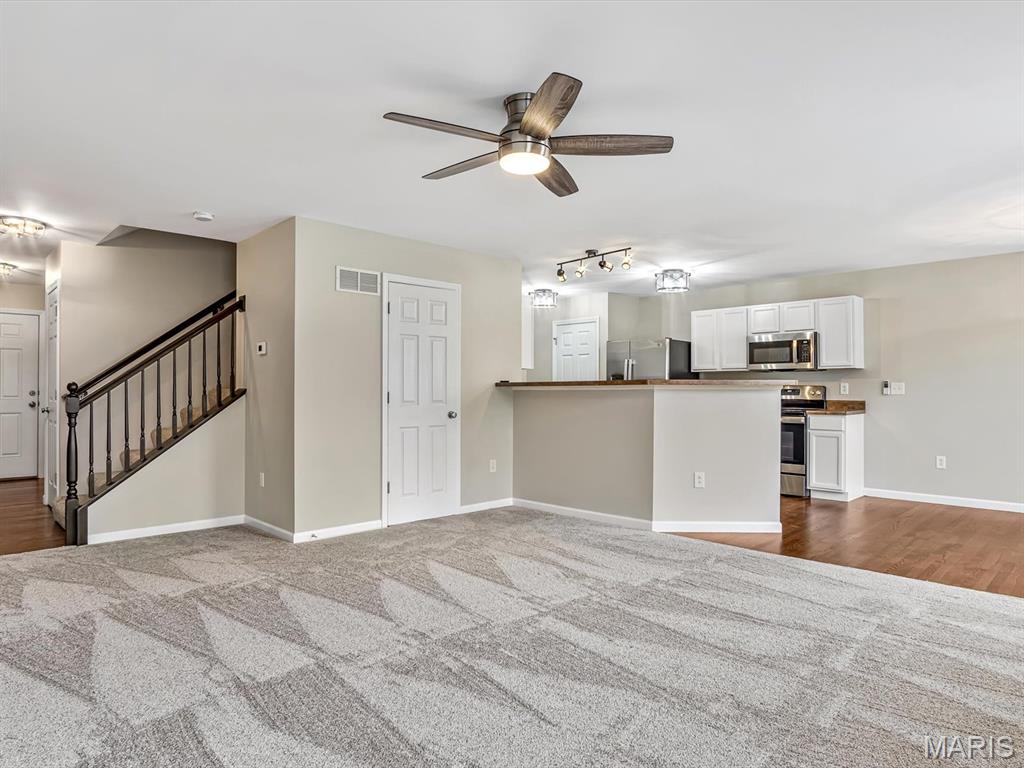 863 Harbor Woods Drive