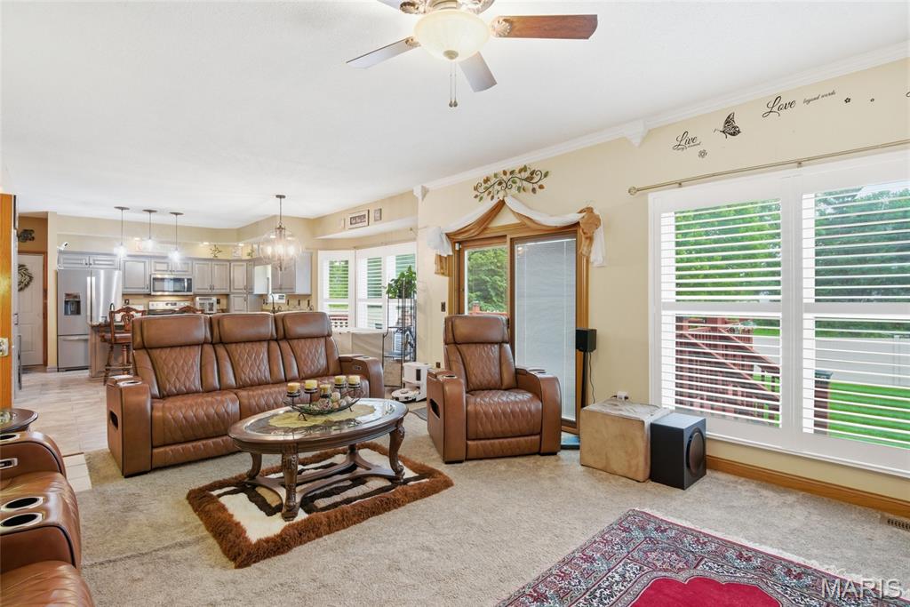2349 Greenfield Drive