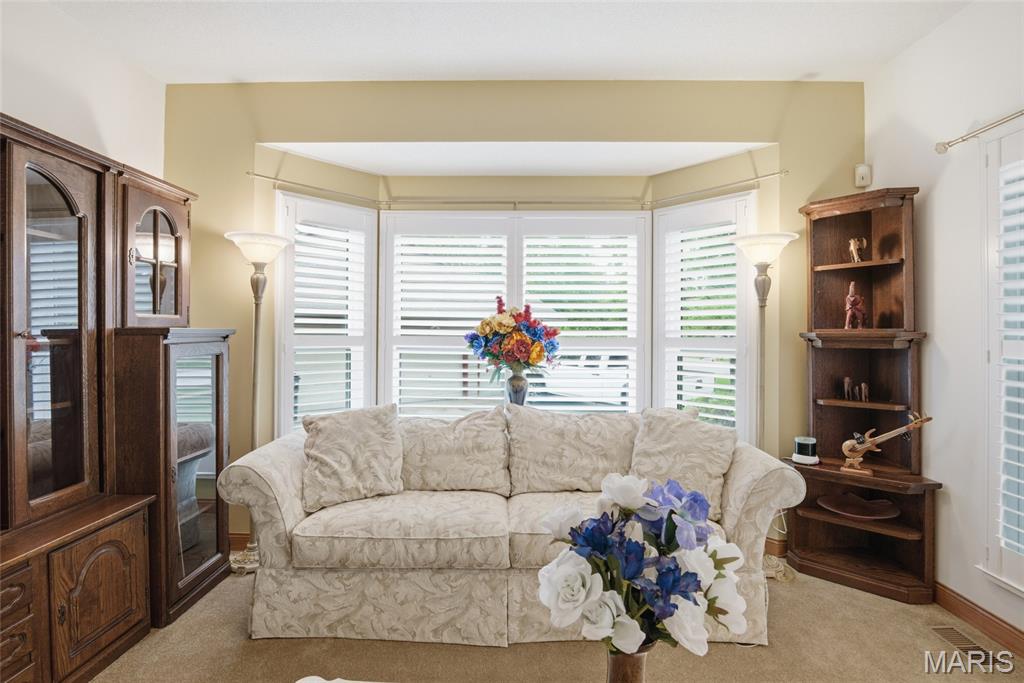 2349 Greenfield Drive