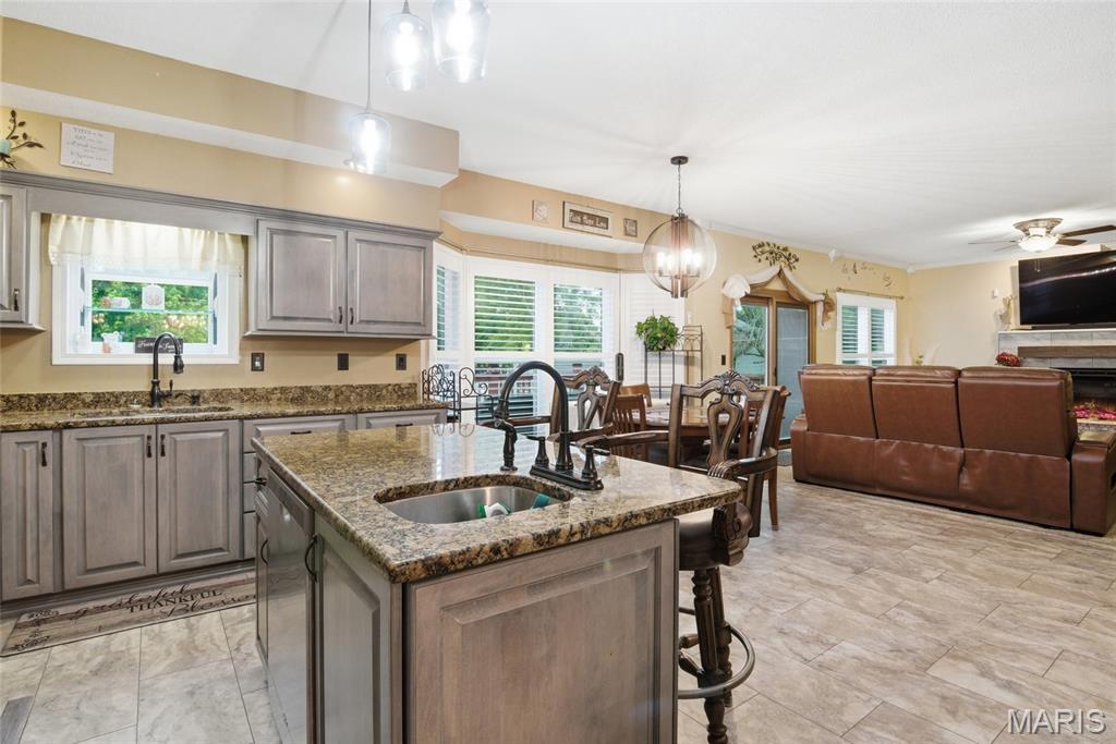 2349 Greenfield Drive