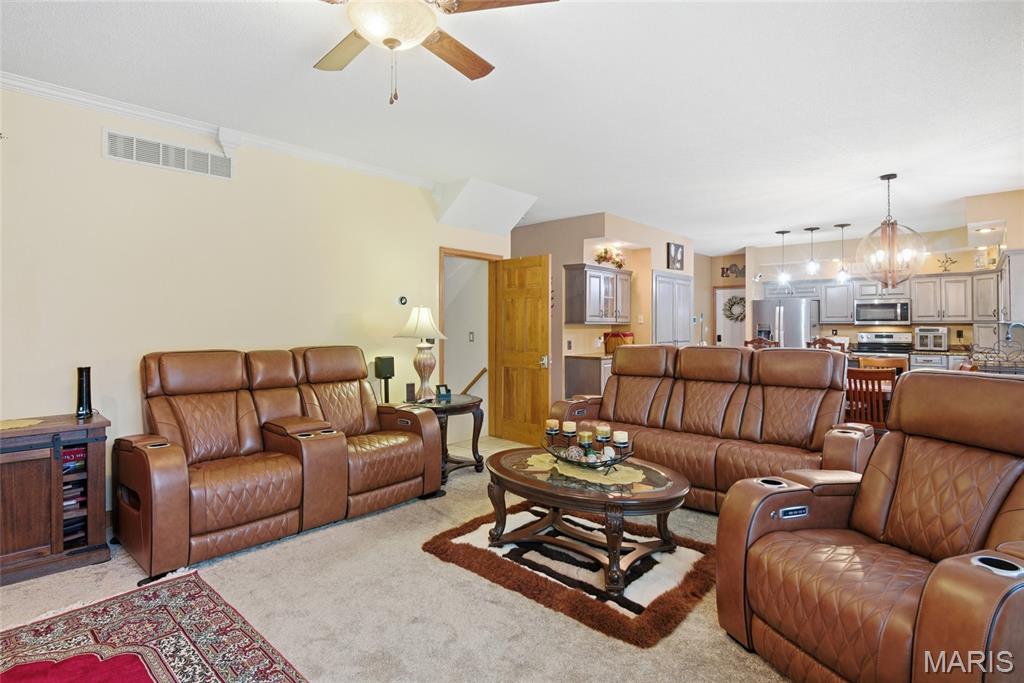 2349 Greenfield Drive