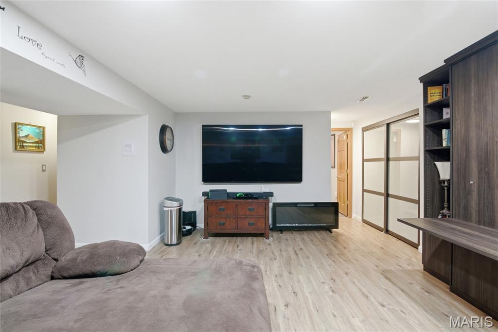 2349 Greenfield Drive