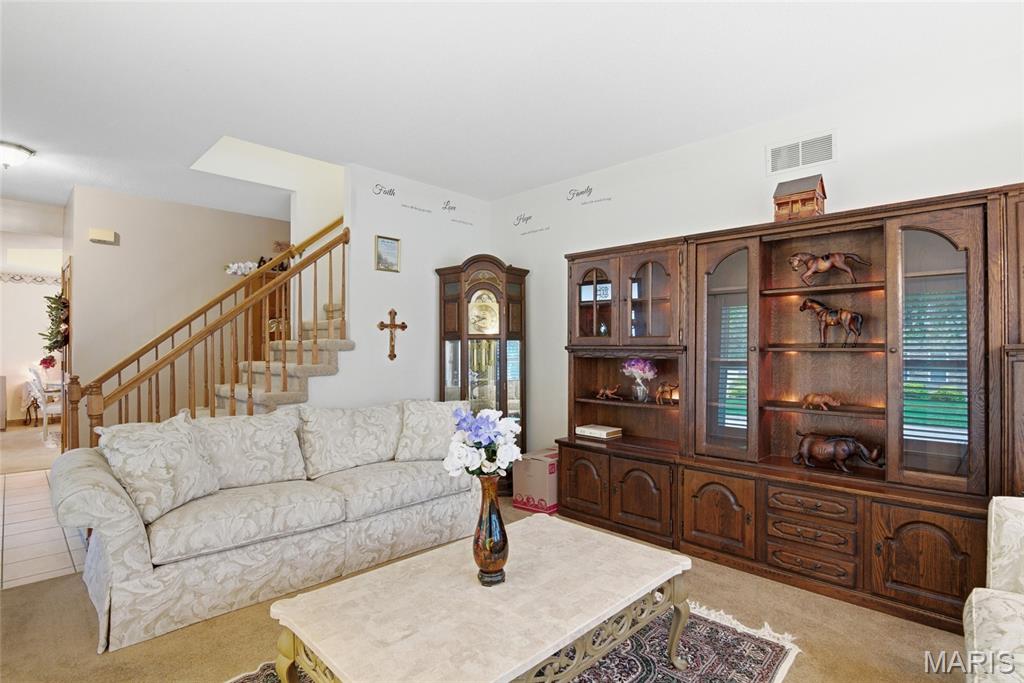 2349 Greenfield Drive