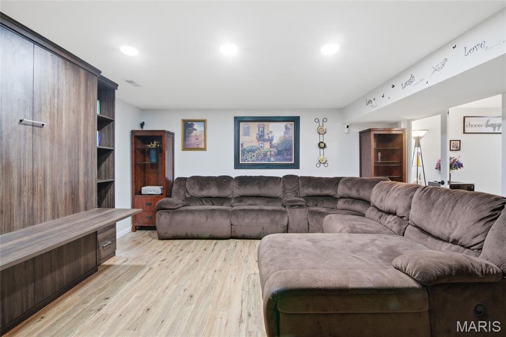 2349 Greenfield Drive