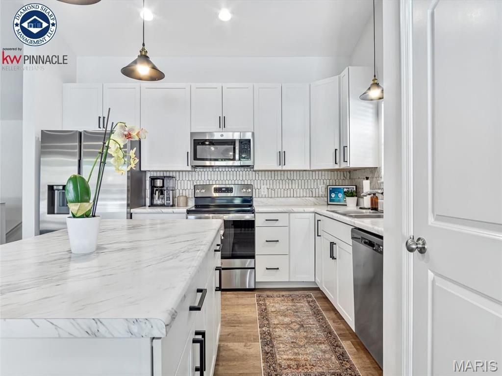 1159 Lear Lane
