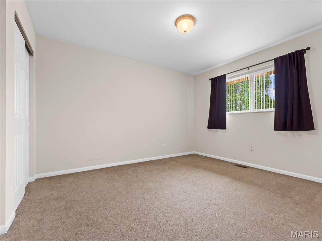 933 Georgetowne Drive