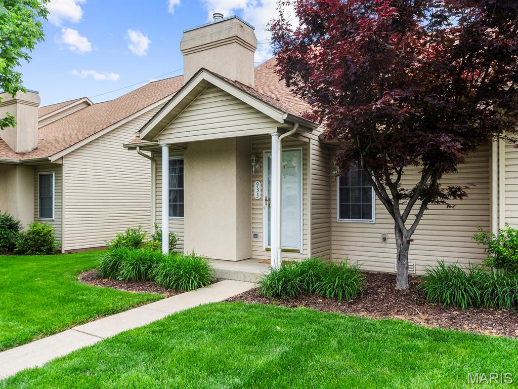 933 Georgetowne Drive