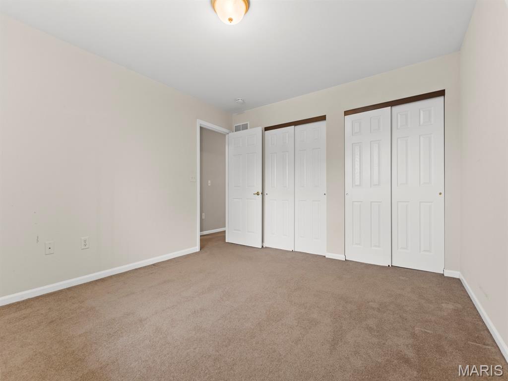 933 Georgetowne Drive