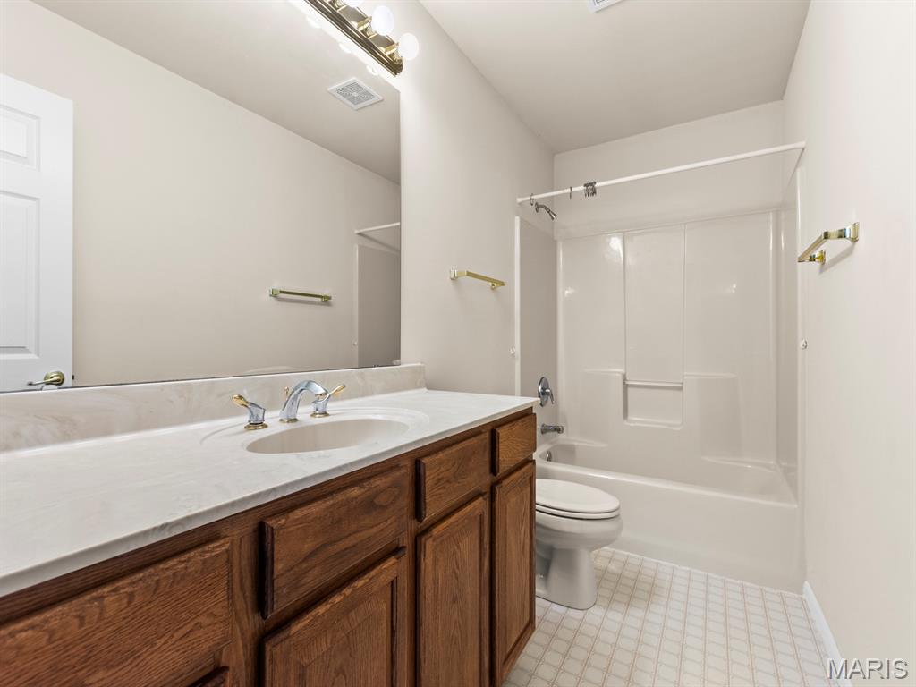 933 Georgetowne Drive