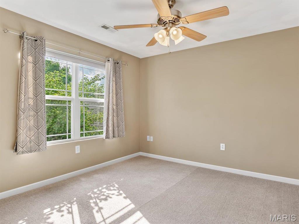 1200 Gregerson Ct Court