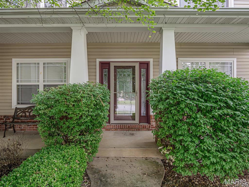 1200 Gregerson Ct Court