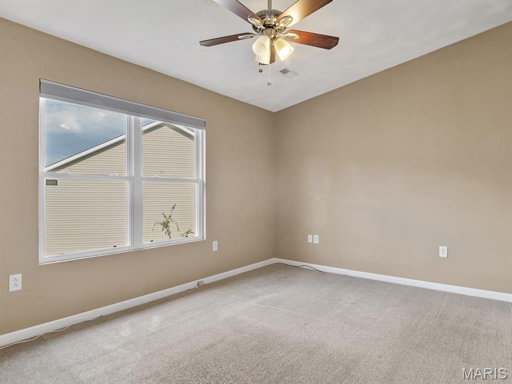 1200 Gregerson Ct Court