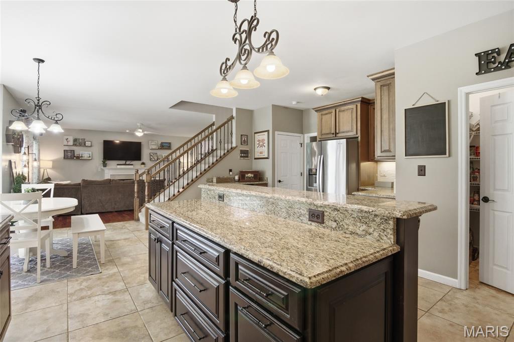 207 Knollhaven Trail