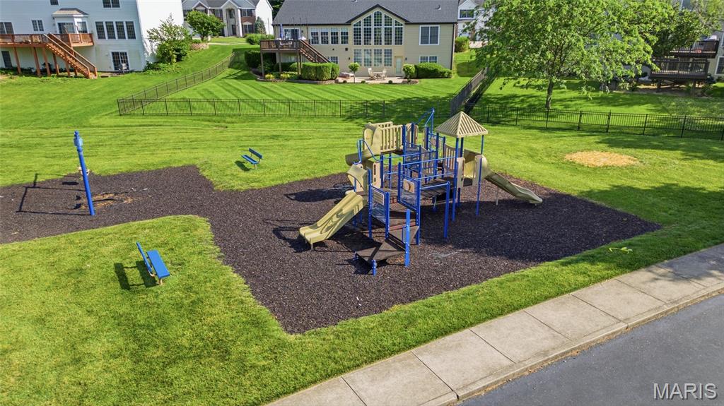 207 Knollhaven Trail