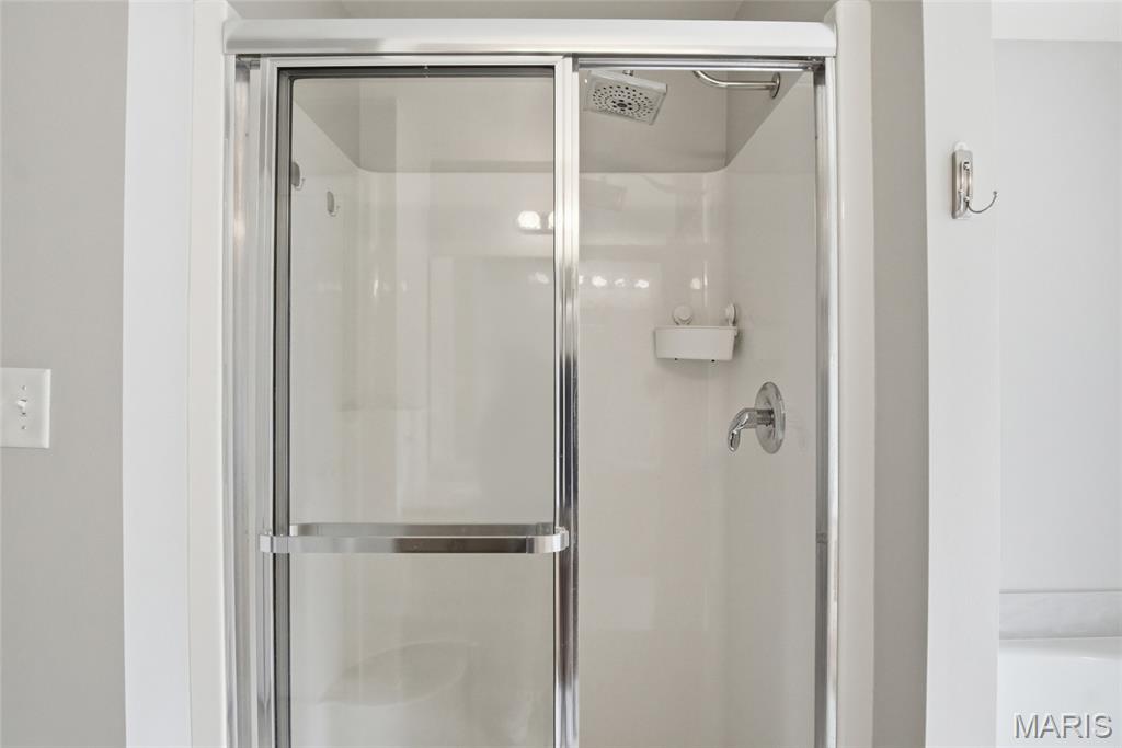 207 Knollhaven Trail